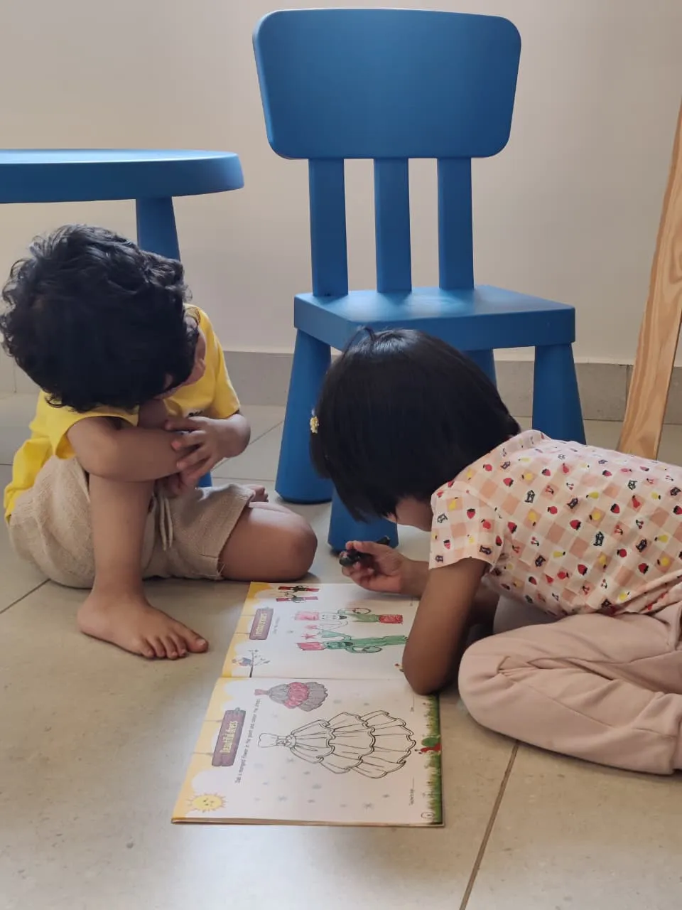 Explorers programme — Thommu and Faeah drawing at ULTRA_school Kochi