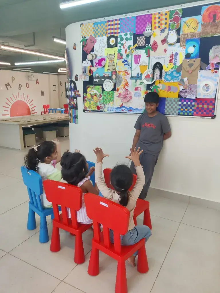 Children presenting and sharing ideas in the ULTRA_school studio